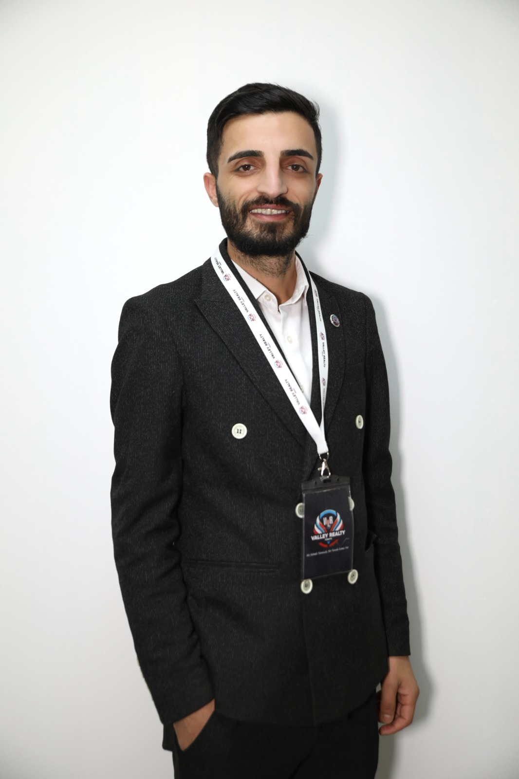 Vedat İzsiz